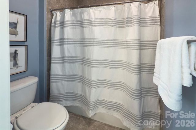 12909 Sandpiper Grove Court, Charlotte, NC 28278
