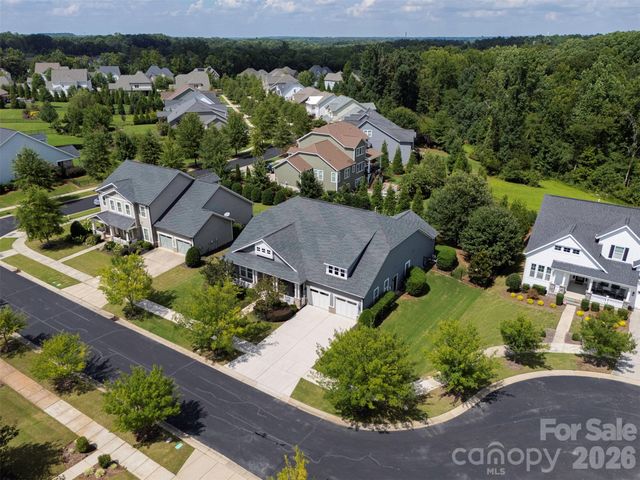 12909 Sandpiper Grove Court, Charlotte, NC 28278