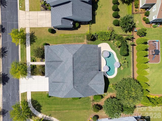 12909 Sandpiper Grove Court, Charlotte, NC 28278