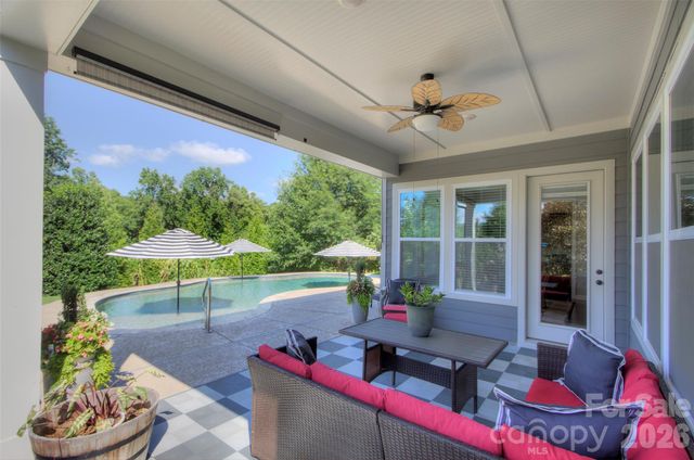 12909 Sandpiper Grove Court, Charlotte, NC 28278