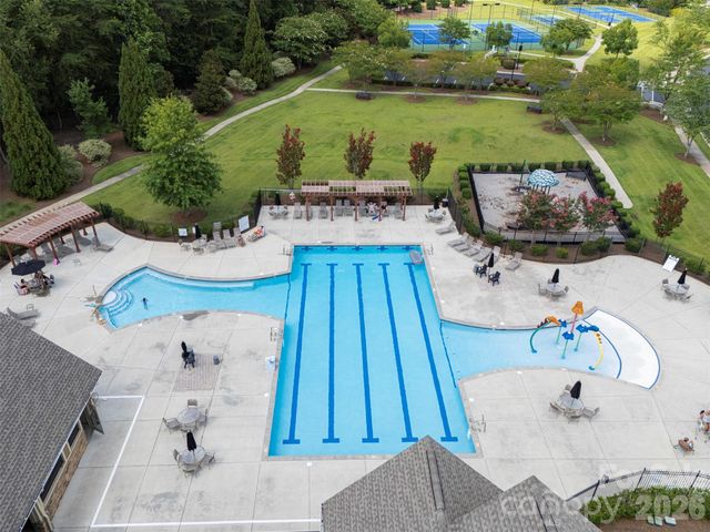 12909 Sandpiper Grove Court, Charlotte, NC 28278