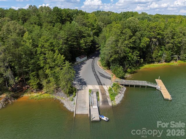 12909 Sandpiper Grove Court, Charlotte, NC 28278