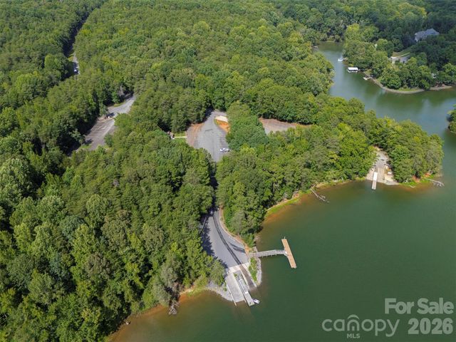 12909 Sandpiper Grove Court, Charlotte, NC 28278