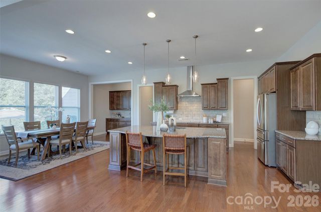 12909 Sandpiper Grove Court, Charlotte, NC 28278