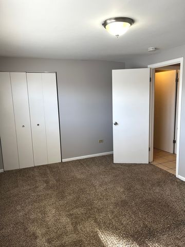 13055 S BUFFALO Avenue, Chicago, IL 60633