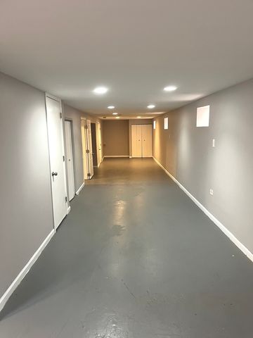 13055 S BUFFALO Avenue, Chicago, IL 60633