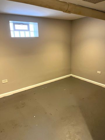 13055 S BUFFALO Avenue, Chicago, IL 60633