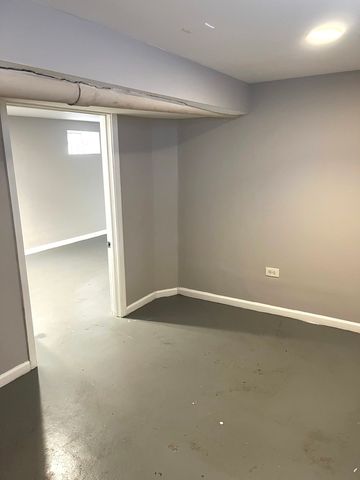 13055 S BUFFALO Avenue, Chicago, IL 60633