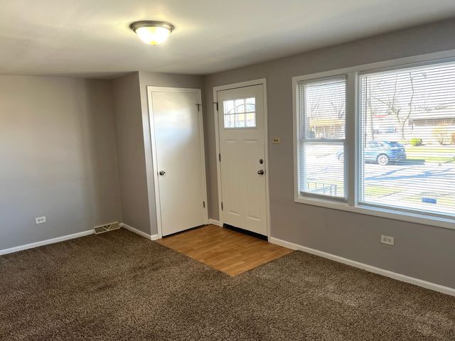 13055 S BUFFALO Avenue, Chicago, IL 60633