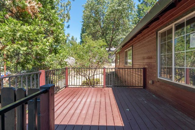 6294 Greyling Way, Pollock Pines, CA 95726