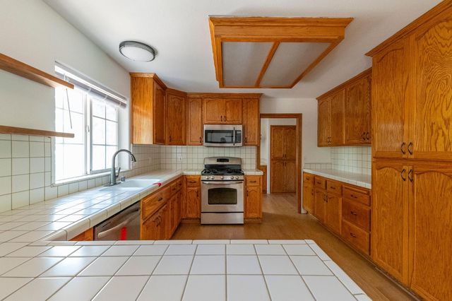 6294 Greyling Way, Pollock Pines, CA 95726
