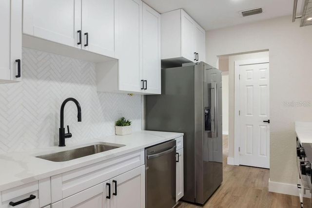 4027 WARING DRIVE, Tampa, FL 33610