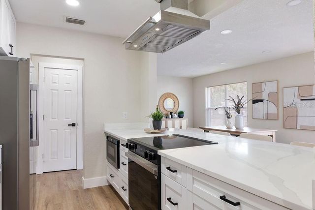 4027 WARING DRIVE, Tampa, FL 33610