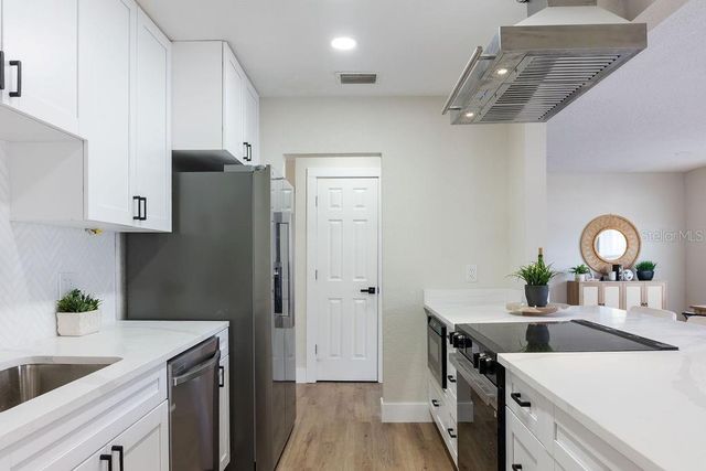 4027 WARING DRIVE, Tampa, FL 33610