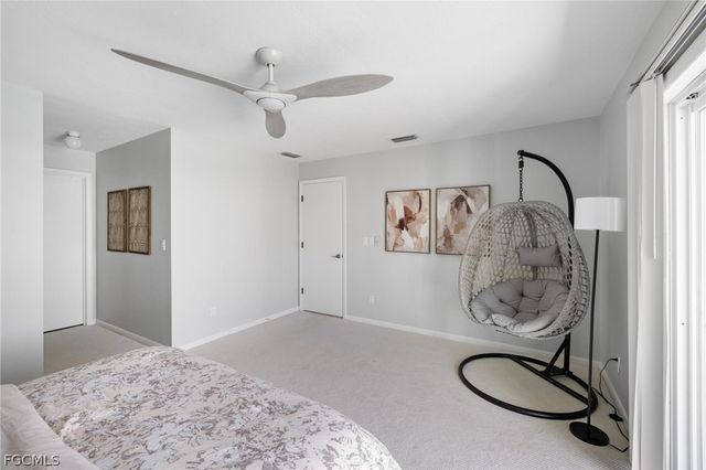 500 Dona DR, Nokomis, FL 34275