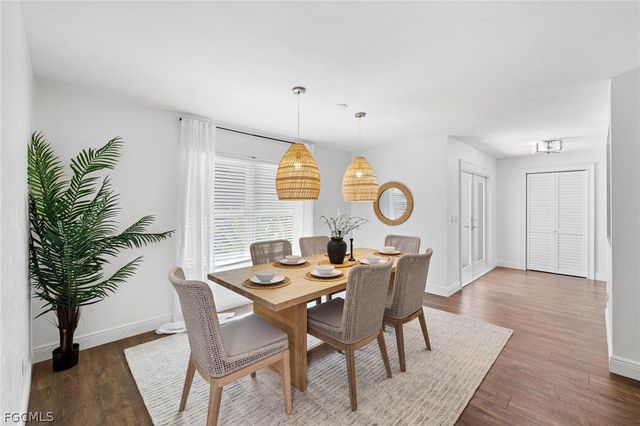 500 Dona DR, Nokomis, FL 34275