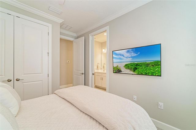 3012 TRAMONTO COURT, Bradenton, FL 34211