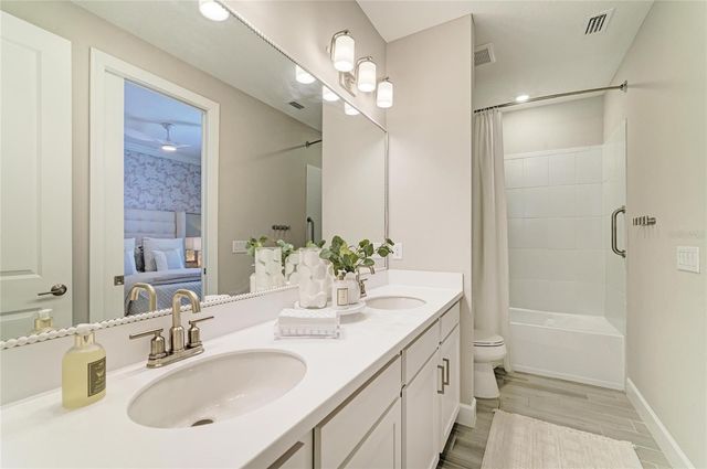 3012 TRAMONTO COURT, Bradenton, FL 34211