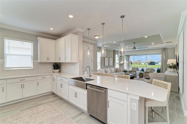 3012 TRAMONTO COURT, Bradenton, FL 34211