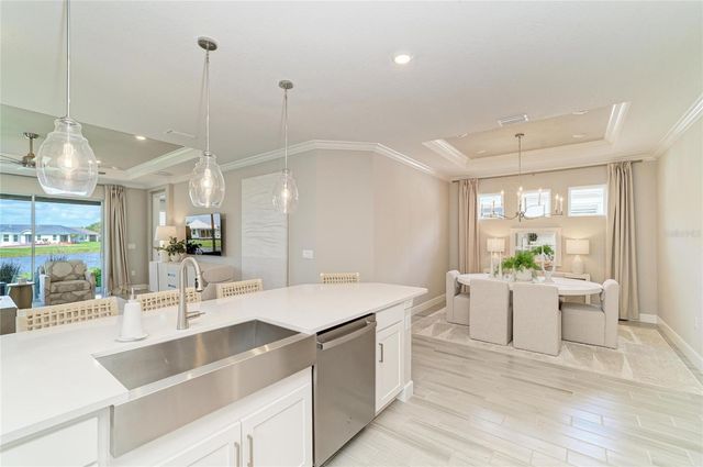 3012 TRAMONTO COURT, Bradenton, FL 34211