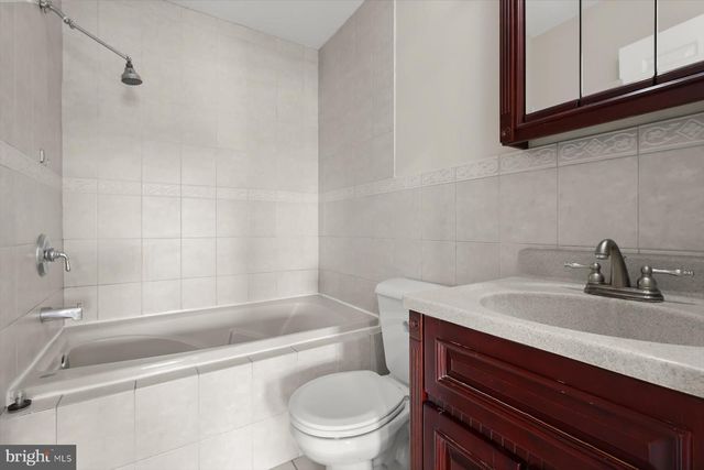 3302 CHESTNUT AVE, Baltimore, MD 21211