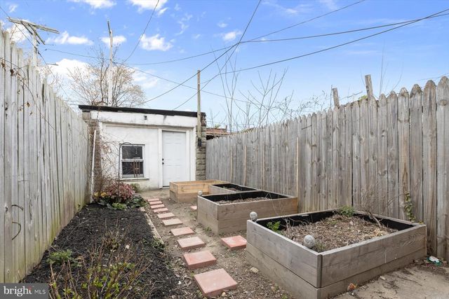 3302 CHESTNUT AVE, Baltimore, MD 21211