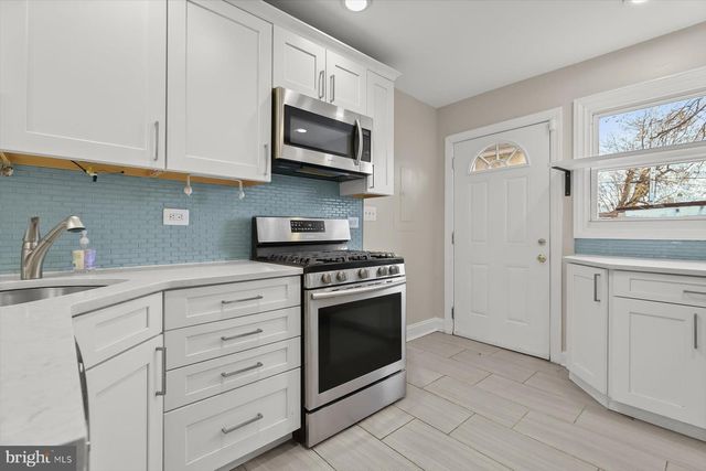 3302 CHESTNUT AVE, Baltimore, MD 21211