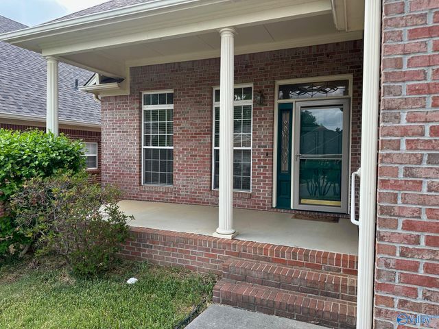 138 Canterbury Drive, Madison, AL 35758