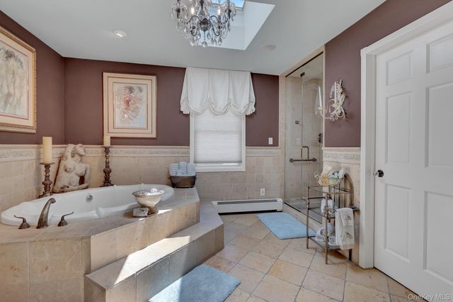 257 Shadybrook Lane, West Islip, NY 11795