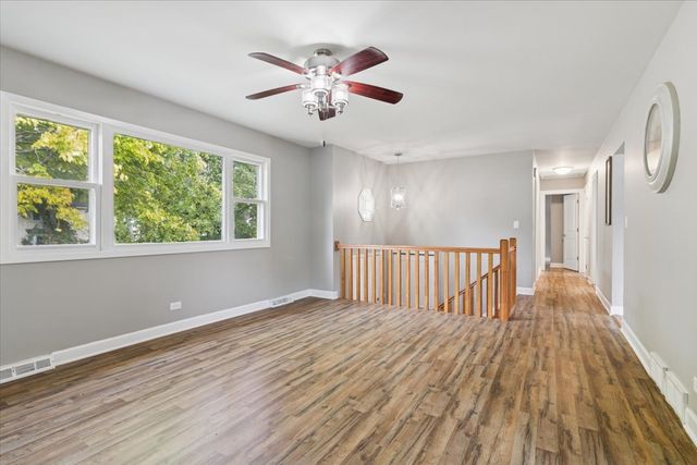 317 N Central Avenue, Wood Dale, IL 60191