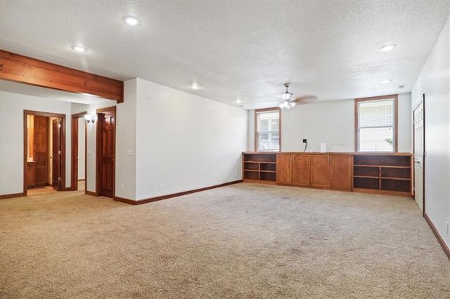 1501 Fox Run Trail, Platte City, MO 64079