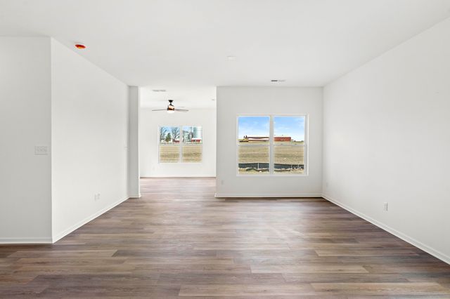 6430 E 103rd Avenue, Crown Point, IN 46307