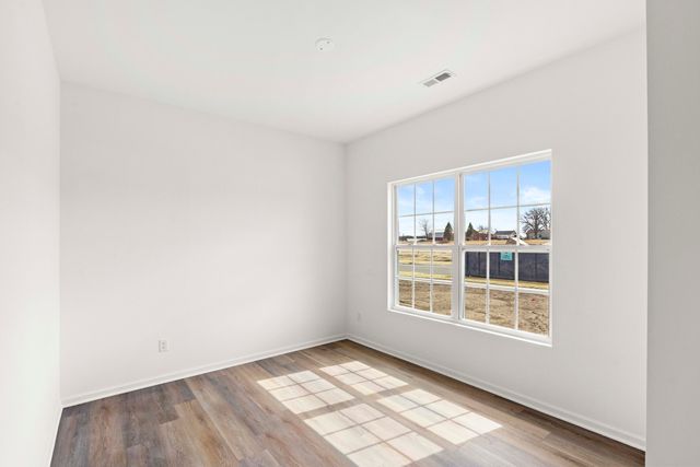 6430 E 103rd Avenue, Crown Point, IN 46307