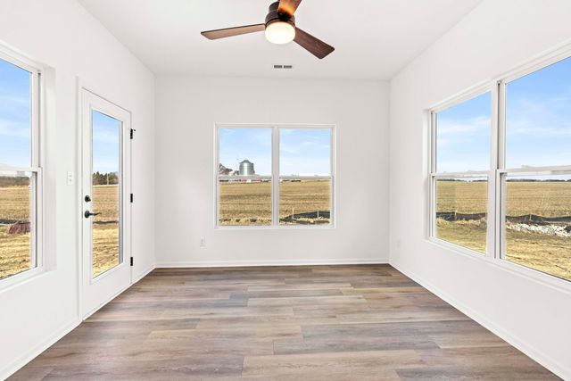 6430 E 103rd Avenue, Crown Point, IN 46307