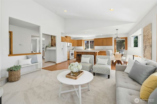 21808 87th Place W, Edmonds, WA 98026