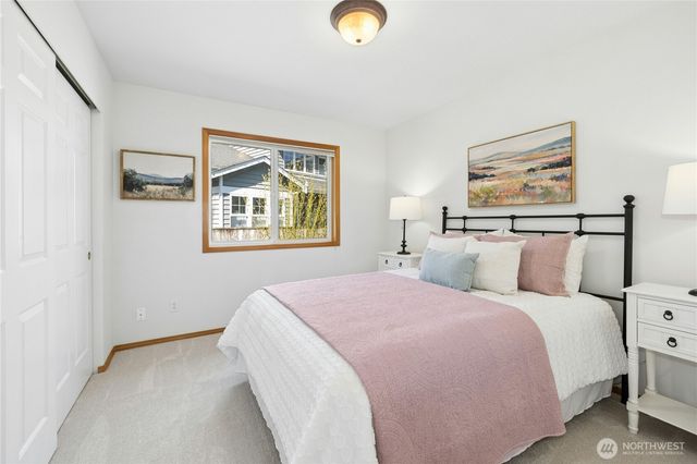 21808 87th Place W, Edmonds, WA 98026