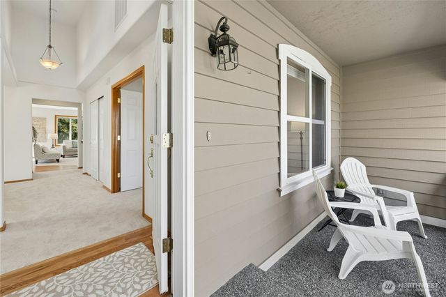 21808 87th Place W, Edmonds, WA 98026