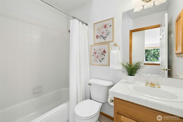 21808 87th Place W, Edmonds, WA 98026