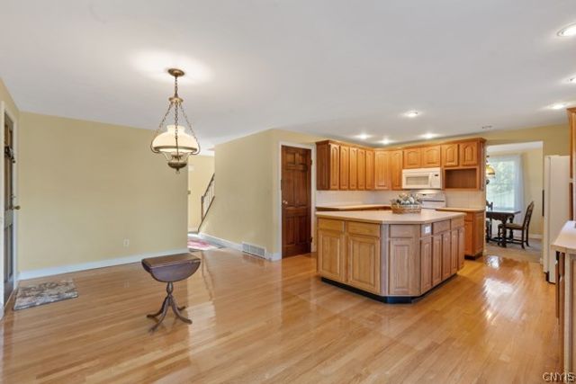 4189 OLD HOMESTEAD Road, Onondaga, NY 13215