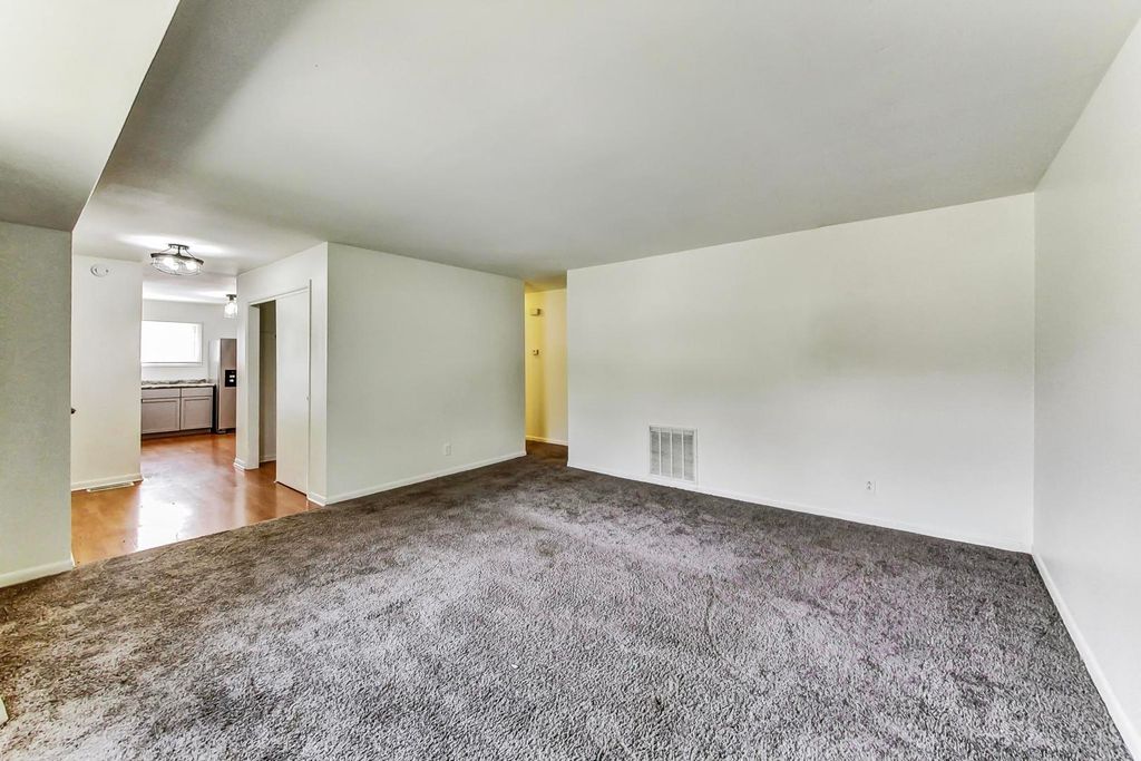 902 Union Drive, University Park, IL 60484 — photo 4