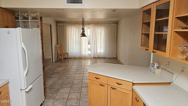 2611 N Teresa Lane, Tucson, AZ 85745