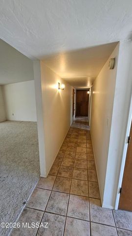 2611 N Teresa Lane, Tucson, AZ 85745