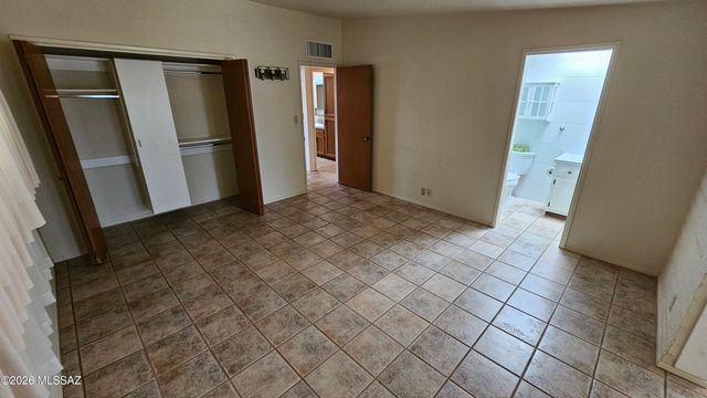 2611 N Teresa Lane, Tucson, AZ 85745