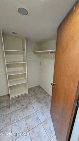 2611 N Teresa Lane, Tucson, AZ 85745