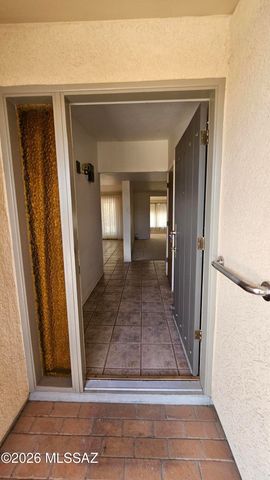 2611 N Teresa Lane, Tucson, AZ 85745