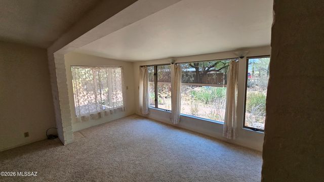 2611 N Teresa Lane, Tucson, AZ 85745