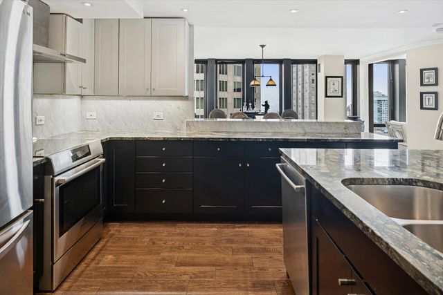 100 E Walton Street 41DE, Chicago, IL 60611