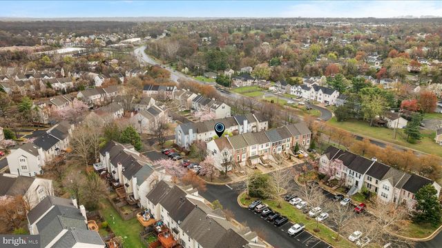 45591 HUTCHENS SQ, Sterling, VA 20166