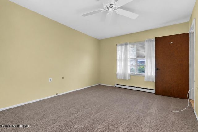 74 Buckingham Drive C, Manchester, NJ 08759
