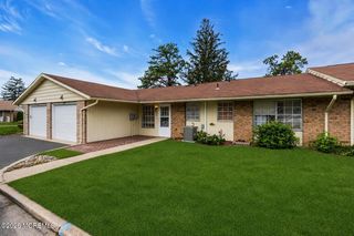 74 Buckingham Drive C, Manchester, NJ 08759